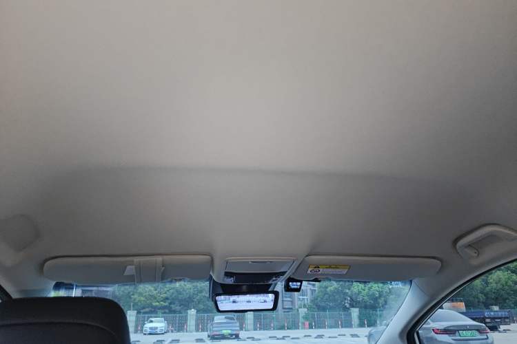 Used Honda Odyssey 2024 2.0L eHEV Sharp & Smart Edition Headliner