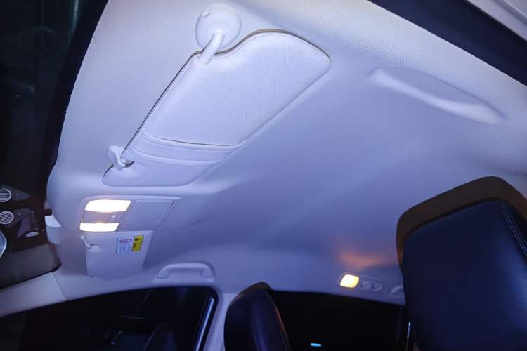 Used Honda Odyssey 2024 2.0L eHEV Sharp & Enjoy Edition Headliner