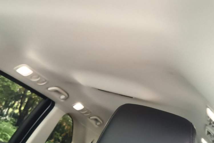 Used Honda Odyssey 2024 2.0L eHEV Sharp & Smart Edition Headliner
