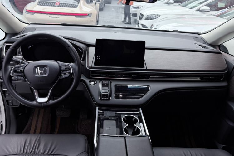 Used Honda Odyssey 2024 2.0L eHEV Sharp·Luxury Edition Interior 1