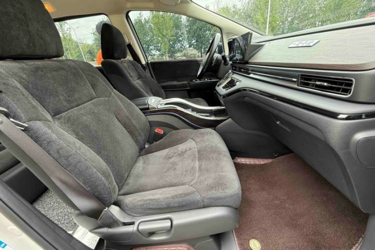 Used Honda Odyssey 2024 2.0L eHEV Sharp & Enjoy Edition Interior 11