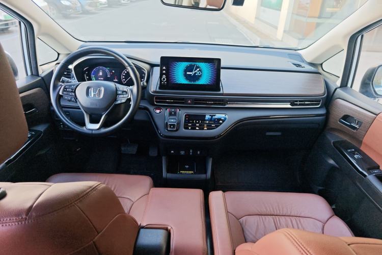 Used Honda Odyssey 2024 2.0L eHEV Sharp – Supreme Edition Interior 3
