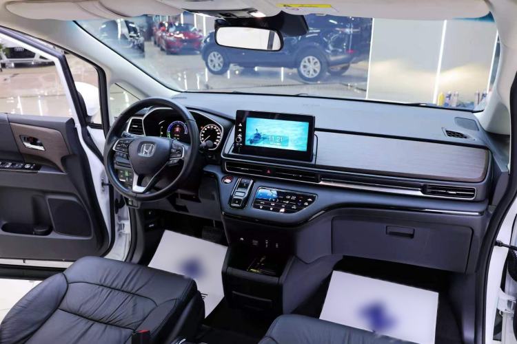 Used Honda Odyssey 2024 2.0L eHEV Sharp·Leading Edition Interior 4