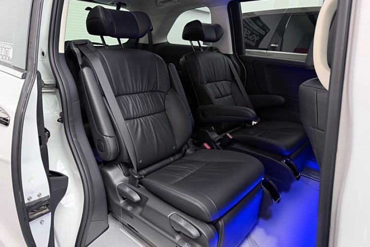 Used Honda Odyssey 2024 2.0L eHEV Sharp·Luxury Edition Interior 6
