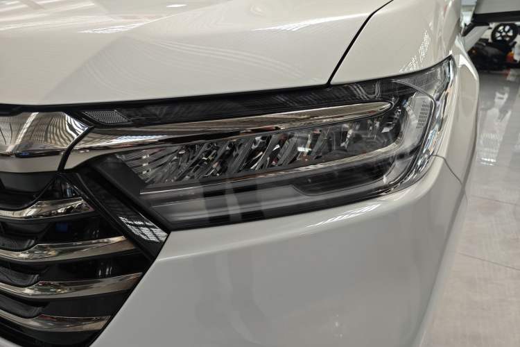 Used Honda Odyssey 2024 2.0L eHEV Sharp & Enjoy Edition Left Front Headlight