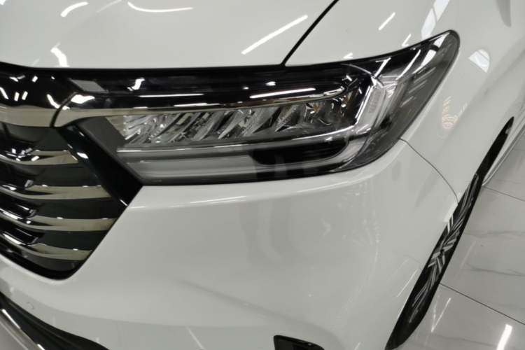 Used Honda Odyssey 2024 2.0L eHEV Sharp & Enjoy Edition Left Front Headlight