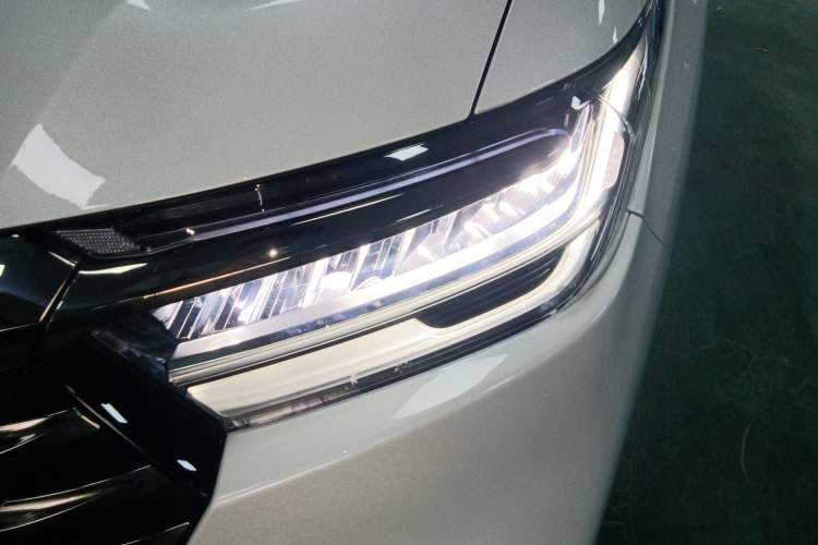 Used Honda Odyssey 2024 2.0L eHEV Sharp & Enjoy Edition Left Front Headlight