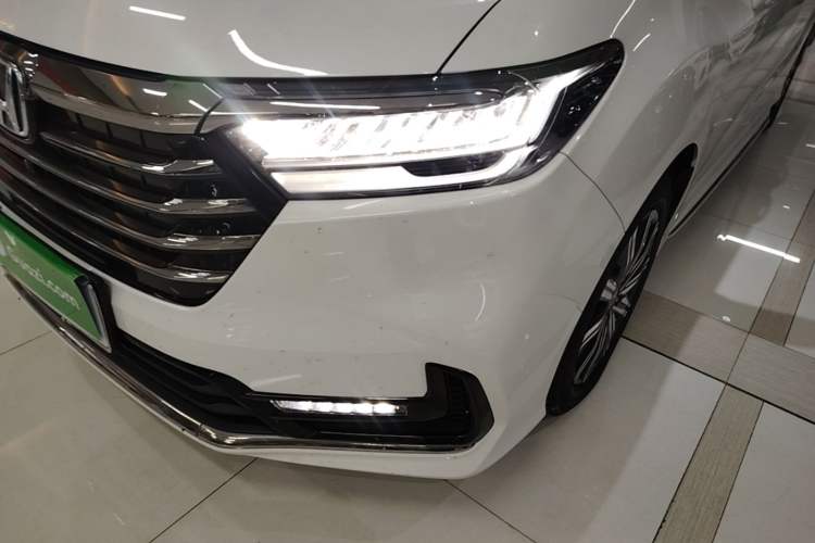 Used Honda Odyssey 2024 2.0L eHEV Sharp & Enjoy Edition Left Front Headlight