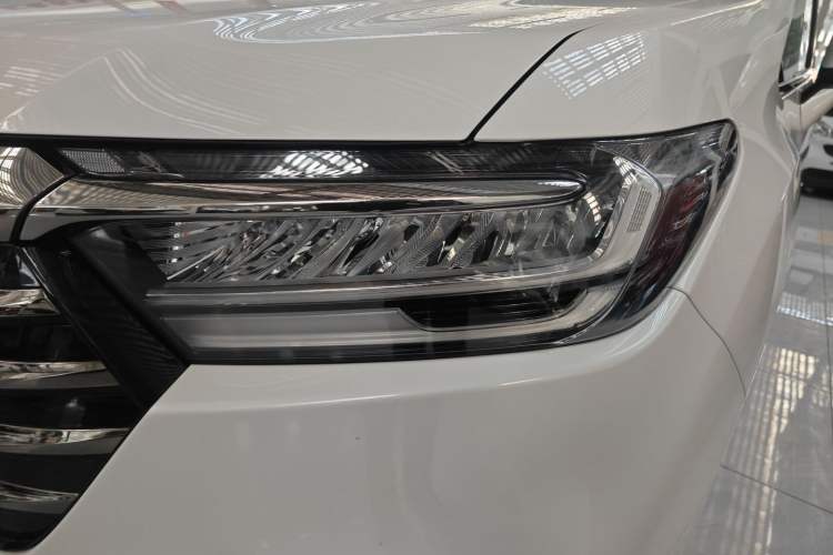Used Honda Odyssey 2024 2.0L eHEV Sharp & Enjoy Edition Left Front Headlight