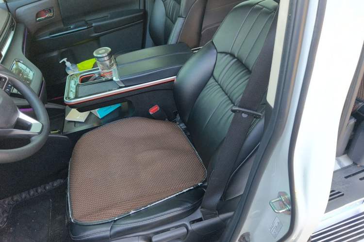 Used Honda Odyssey 2024 2.0L eHEV Sharp & Enjoy Edition Left Front Seat