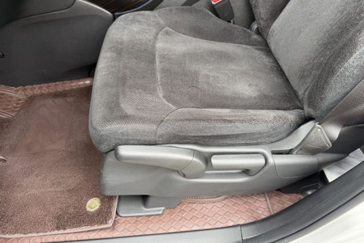 Used Honda Odyssey 2024 2.0L eHEV Sharp & Enjoy Edition Left Front Seat