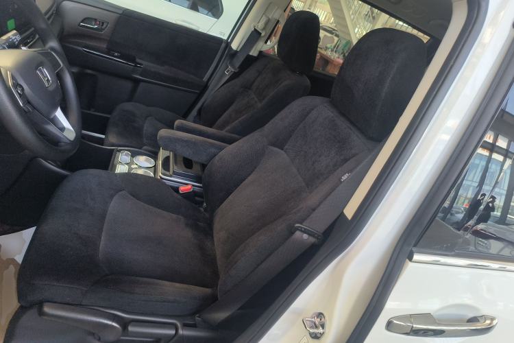 Used Honda Odyssey 2024 2.0L eHEV Sharp & Enjoy Edition Left Front Seat