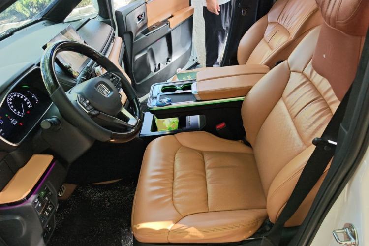 Used Honda Odyssey 2024 2.0L eHEV Sharp & Enjoy Edition Left Front Seat