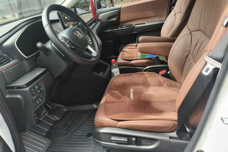 Used Honda Odyssey 2024 2.0L eHEV Sharp·Luxury Edition Left Front Seat