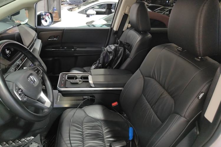 Used Honda Odyssey 2024 2.0L eHEV Sharp·Luxury Edition Left Front Seat