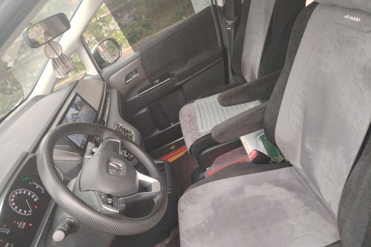 Used Honda Odyssey 2024 2.0L eHEV Sharp & Enjoy Edition Left Front Seat