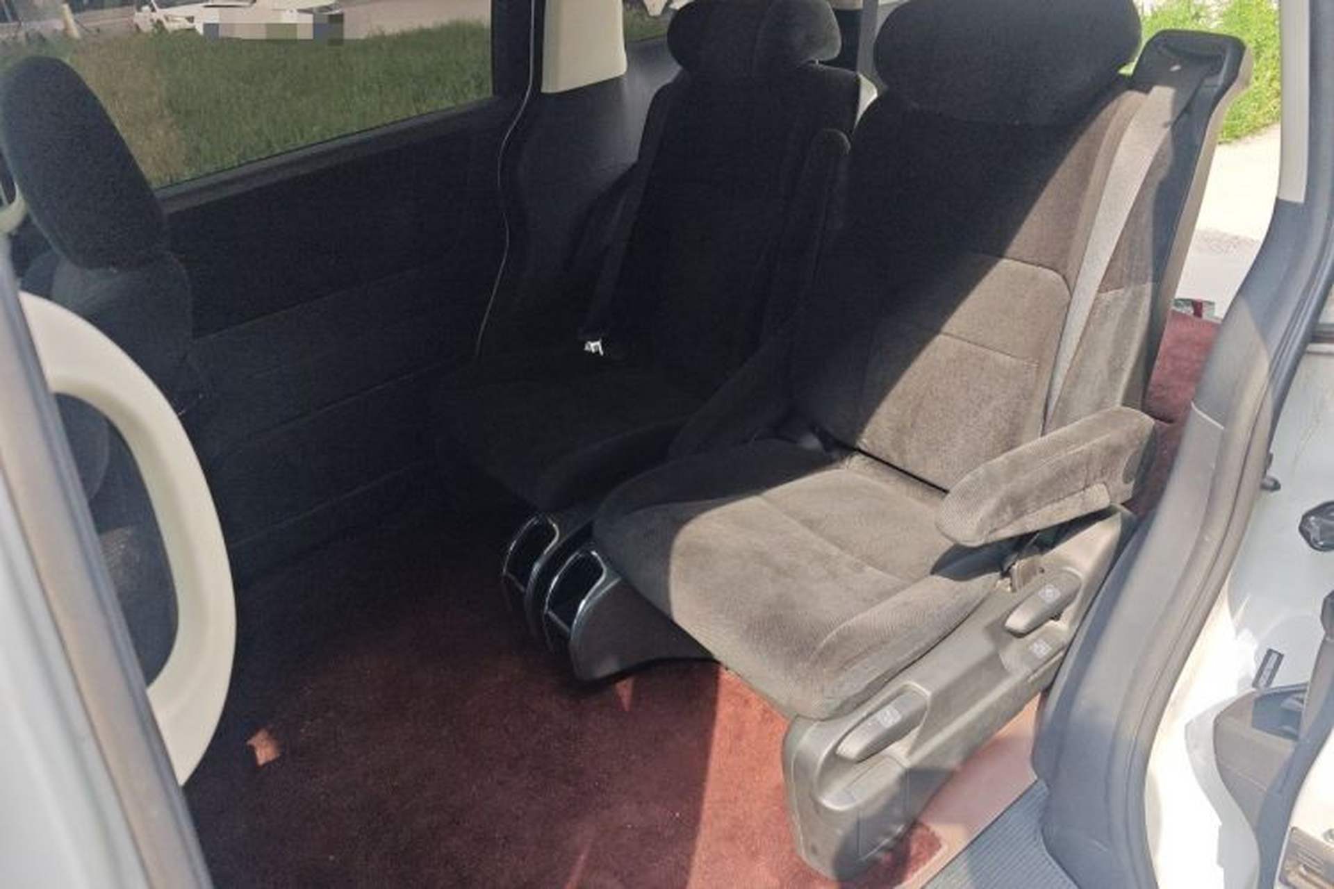Used Honda Odyssey 2024 2.0L eHEV Sharp & Enjoy Edition Left Rear Seat