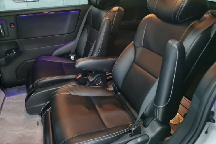 Used Honda Odyssey 2024 2.0L eHEV Sharp & Enjoy Edition Left Rear Seat