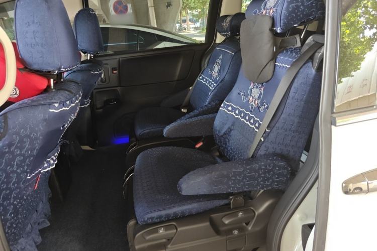 Used Honda Odyssey 2024 2.0L eHEV Sharp & Enjoy Edition Left Rear Seat