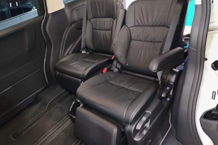 Used Honda Odyssey 2024 2.0L eHEV Sharp·Luxury Edition Left Rear Seat