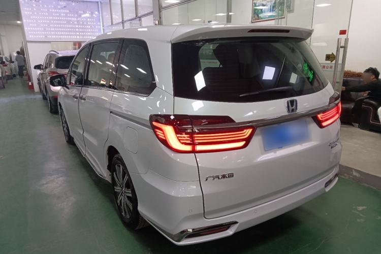 Used Honda Odyssey 2024 2.0L eHEV Sharp & Enjoy Edition Left Side