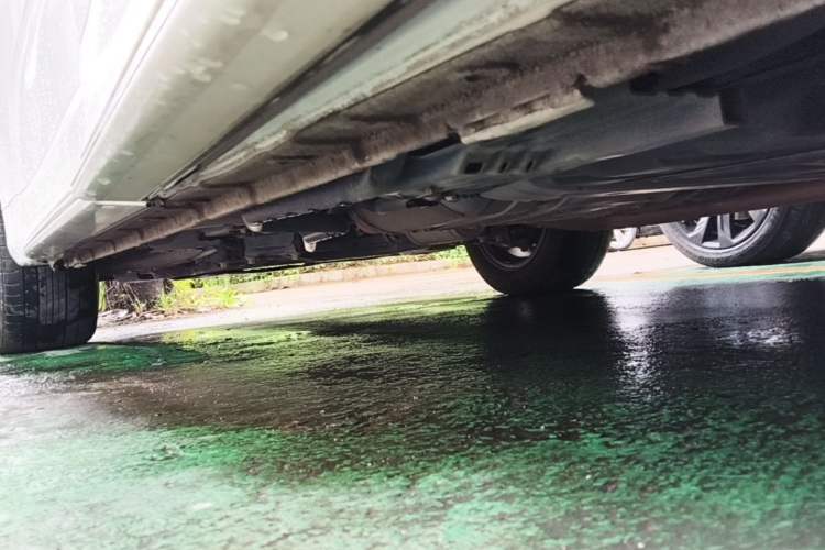 Used Honda Odyssey 2024 2.0L eHEV Sharp & Smart Edition Left Side Sill
