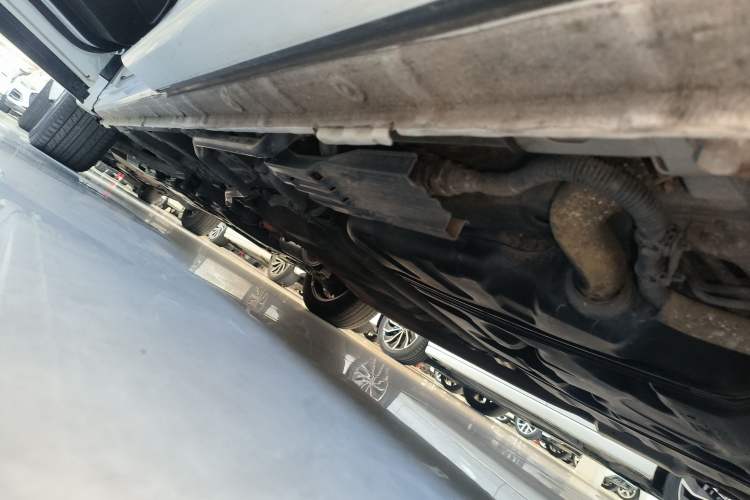 Used Honda Odyssey 2024 2.0L eHEV Sharp & Enjoy Edition Left Side Sill