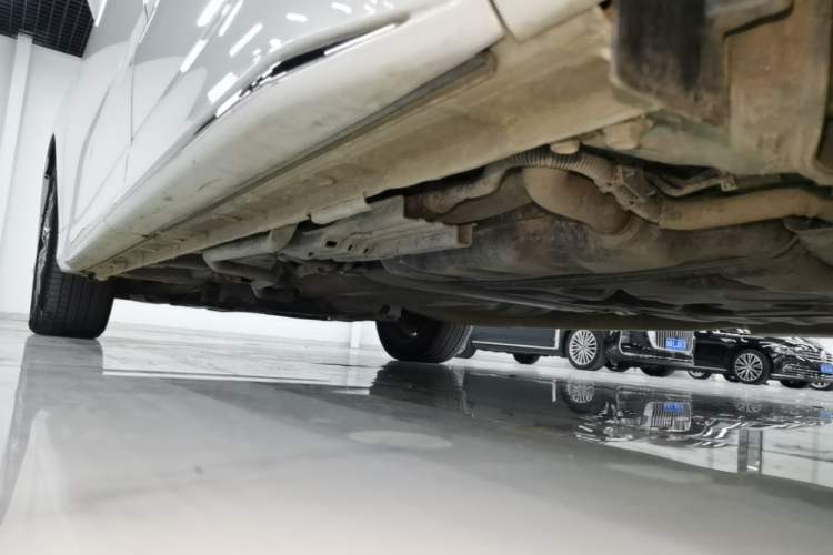Used Honda Odyssey 2024 2.0L eHEV Sharp & Enjoy Edition Left Side Sill