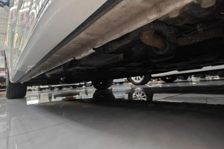 Used Honda Odyssey 2024 2.0L eHEV Sharp & Enjoy Edition Left Side Sill