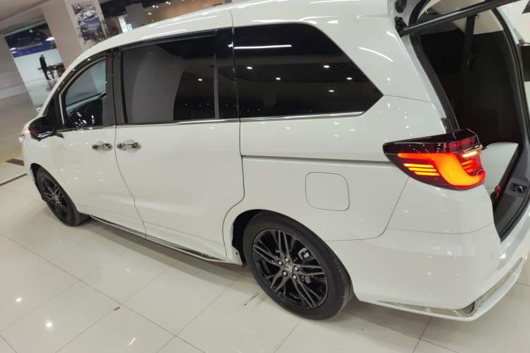 Used Honda Odyssey 2024 2.0L eHEV Sharp·Luxury Edition Left Side