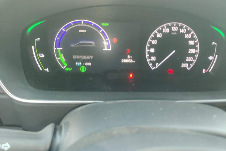 Used Honda Odyssey 2024 2.0L eHEV Sharp & Smart Edition Odometer Close Up