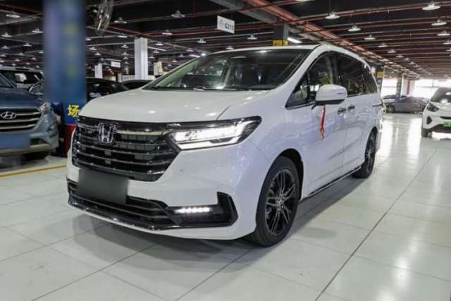 Used Honda Odyssey 2024 2.0L eHEV Sharp·Luxury Edition