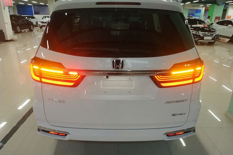 Used Honda Odyssey 2024 2.0L eHEV Sharp & Enjoy Edition Rear