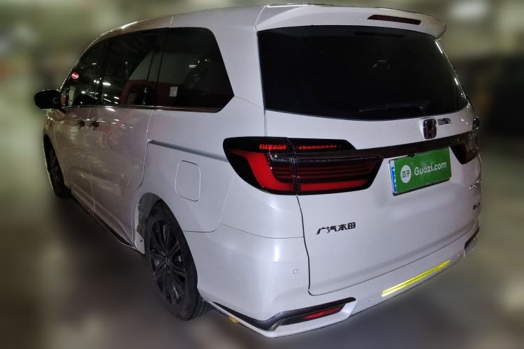 Used Honda Odyssey 2024 2.0L eHEV Sharp & Smart Edition Rear Left 45 Deg