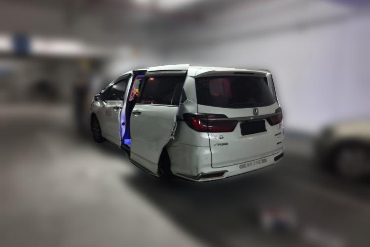 Used Honda Odyssey 2024 2.0L eHEV Sharp & Enjoy Edition Rear Left 45 Deg