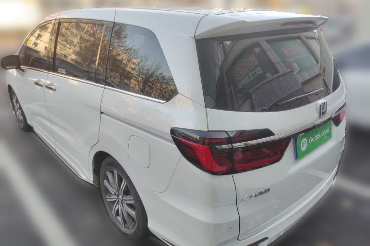 Used Honda Odyssey 2024 2.0L eHEV Sharp & Smart Edition Rear Left 45 Deg