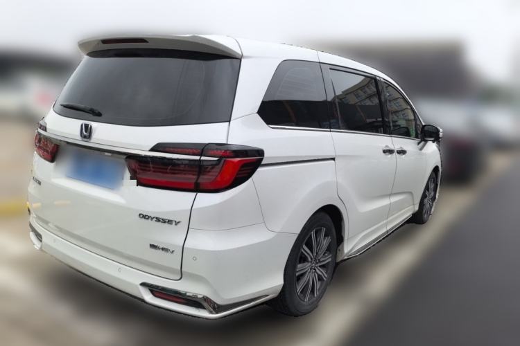 Used Honda Odyssey 2024 2.0L eHEV Sharp & Enjoy Edition Rear Right 45 Deg