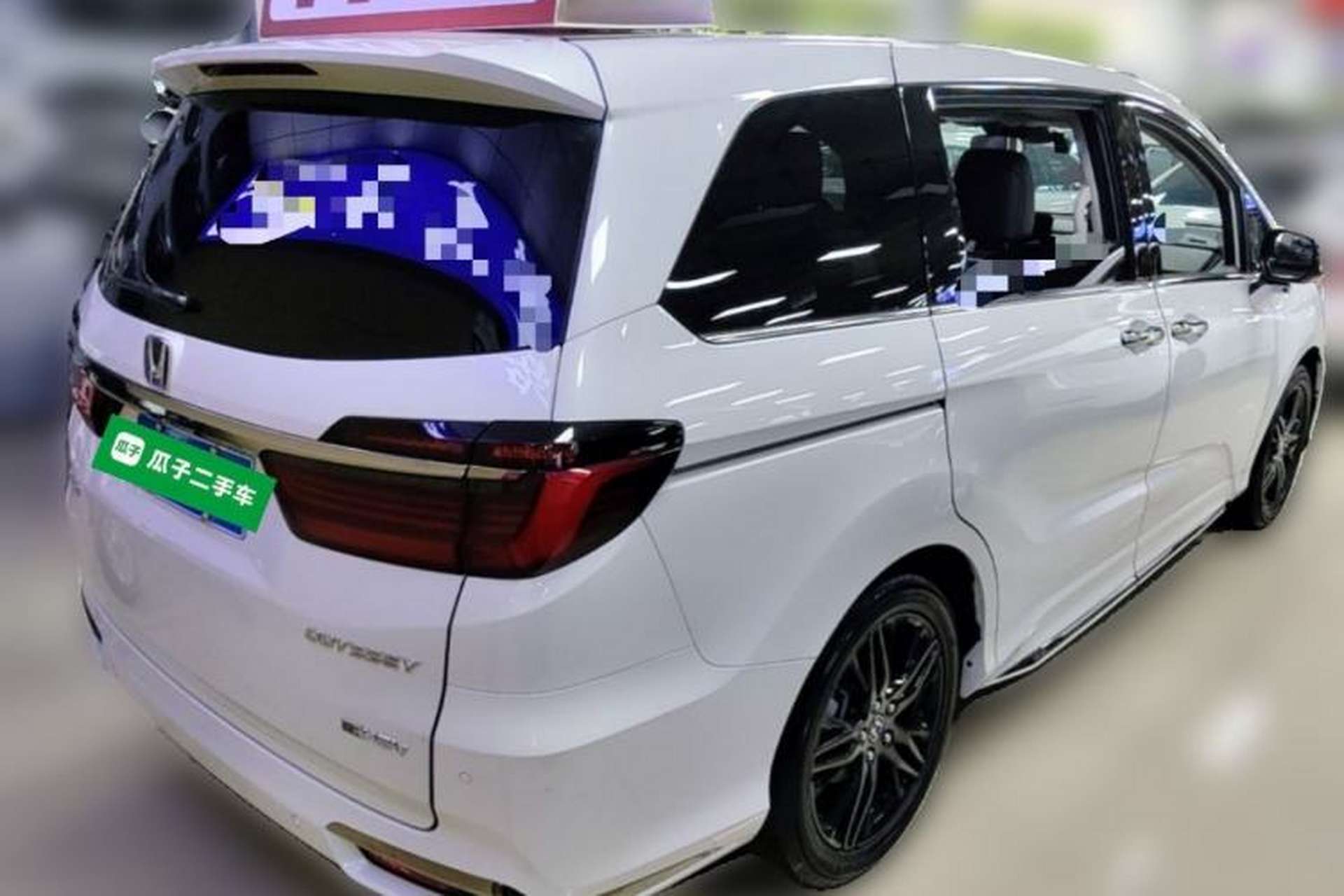 Used Honda Odyssey 2024 2.0L eHEV Sharp·Luxury Edition Rear Right 45 Deg