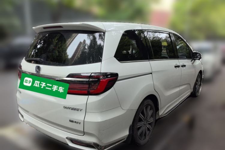Used Honda Odyssey 2024 2.0L eHEV Sharp & Enjoy Edition Rear Right 45 Deg