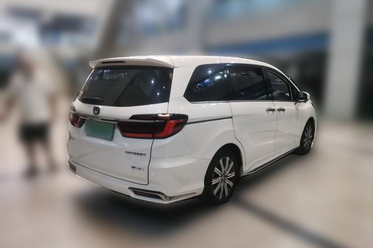 Used Honda Odyssey 2024 2.0L eHEV Sharp & Enjoy Edition Rear Right 45 Deg