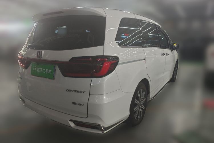 Used Honda Odyssey 2024 2.0L eHEV Sharp & Enjoy Edition Rear Right 45 Deg