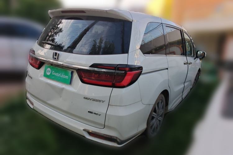 Used Honda Odyssey 2024 2.0L eHEV Sharp & Enjoy Edition Rear Right 45 Deg