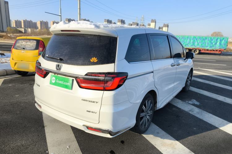 Used Honda Odyssey 2024 2.0L eHEV Sharp & Enjoy Edition Rear Right 45 Deg