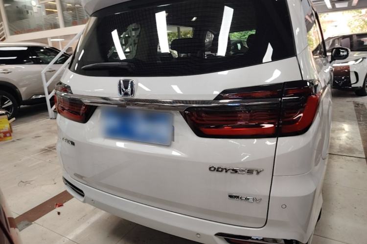 Used Honda Odyssey 2024 2.0L eHEV Sharp & Smart Edition Rear