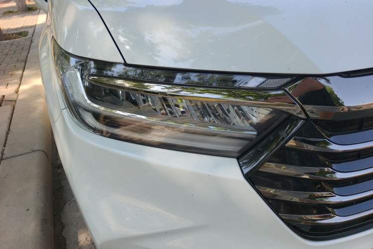 Used Honda Odyssey 2024 2.0L eHEV Sharp & Enjoy Edition Right Front Headlight