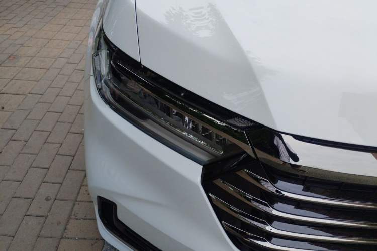 Used Honda Odyssey 2024 2.0L eHEV Sharp & Enjoy Edition Right Front Headlight