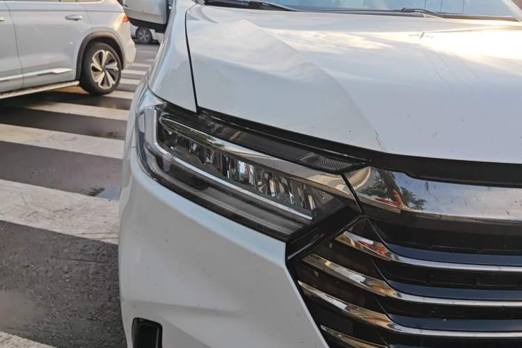 Used Honda Odyssey 2024 2.0L eHEV Sharp & Enjoy Edition Right Front Headlight