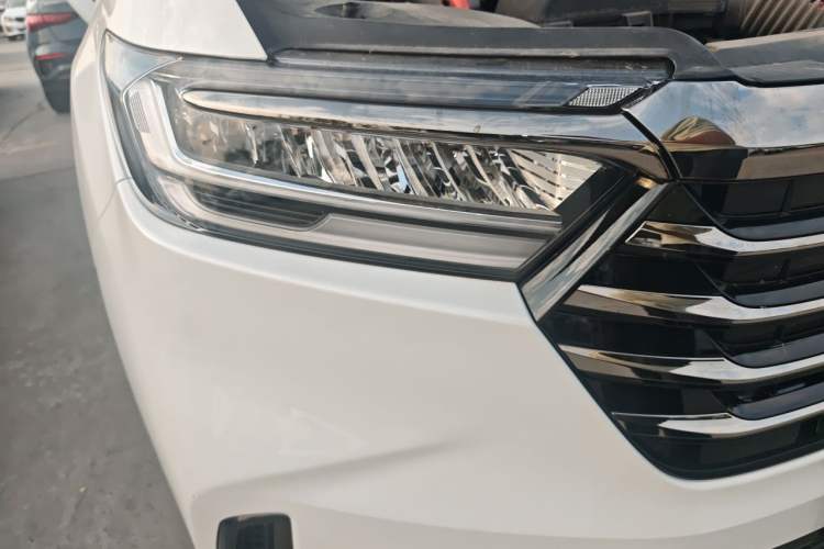 Used Honda Odyssey 2024 2.0L eHEV Sharp & Enjoy Edition Right Front Headlight