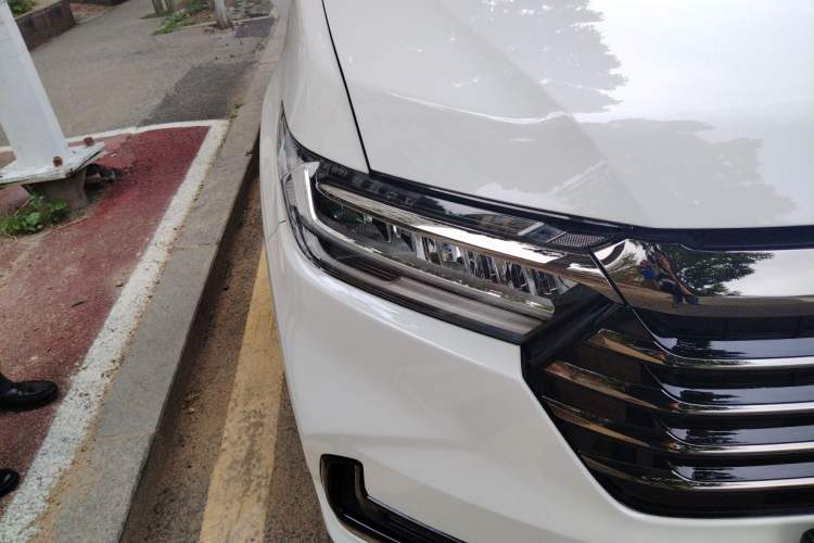 Used Honda Odyssey 2024 2.0L eHEV Sharp & Enjoy Edition Right Front Headlight