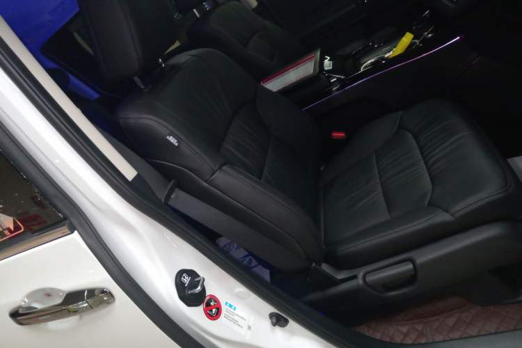 Used Honda Odyssey 2024 2.0L eHEV Sharp·Leading Edition Right Front Seat